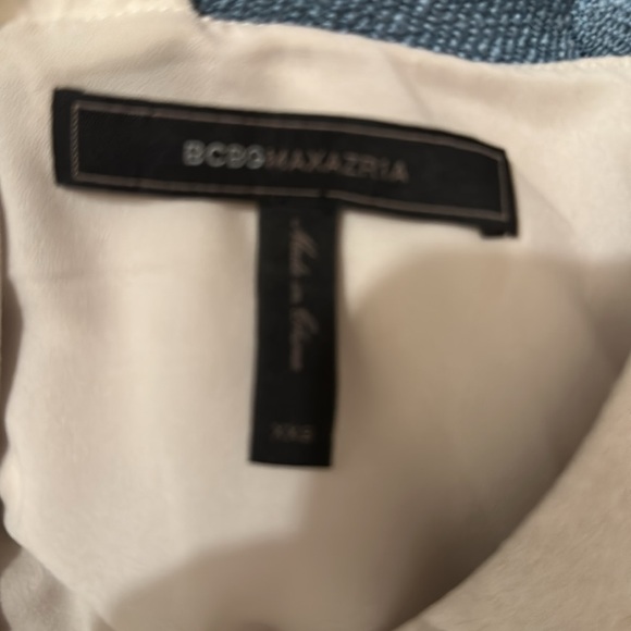 BcbgMaxAzria Tan faux suede sleeveless zipper back top xxs - Picture 6 of 7